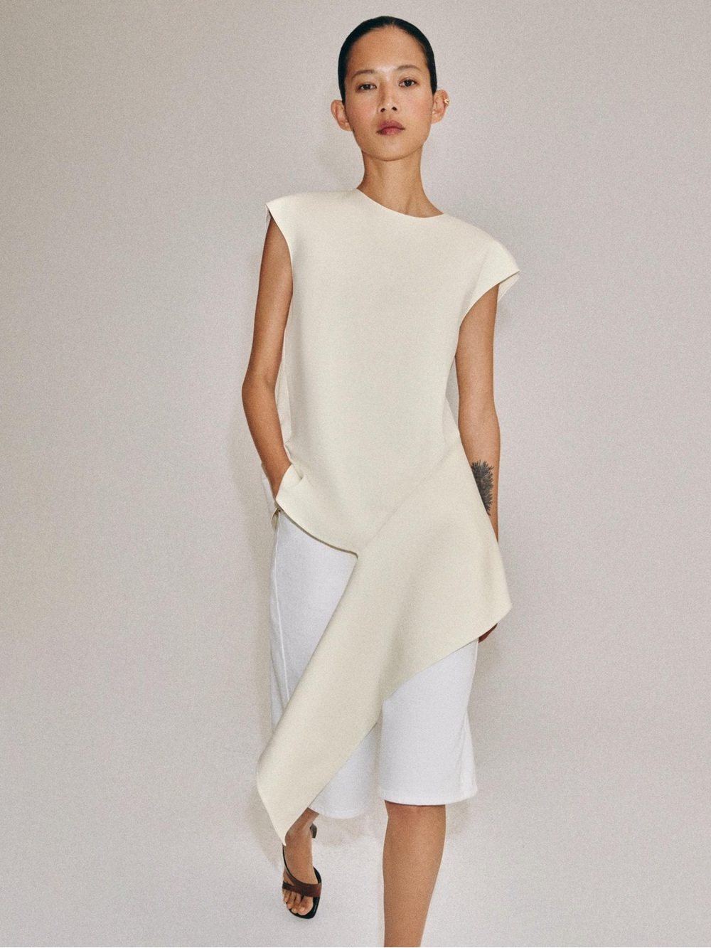 NWT Zara Woman Bloggers Fav ZW COLLECTION ASYMMETRIC TOP Size S Small